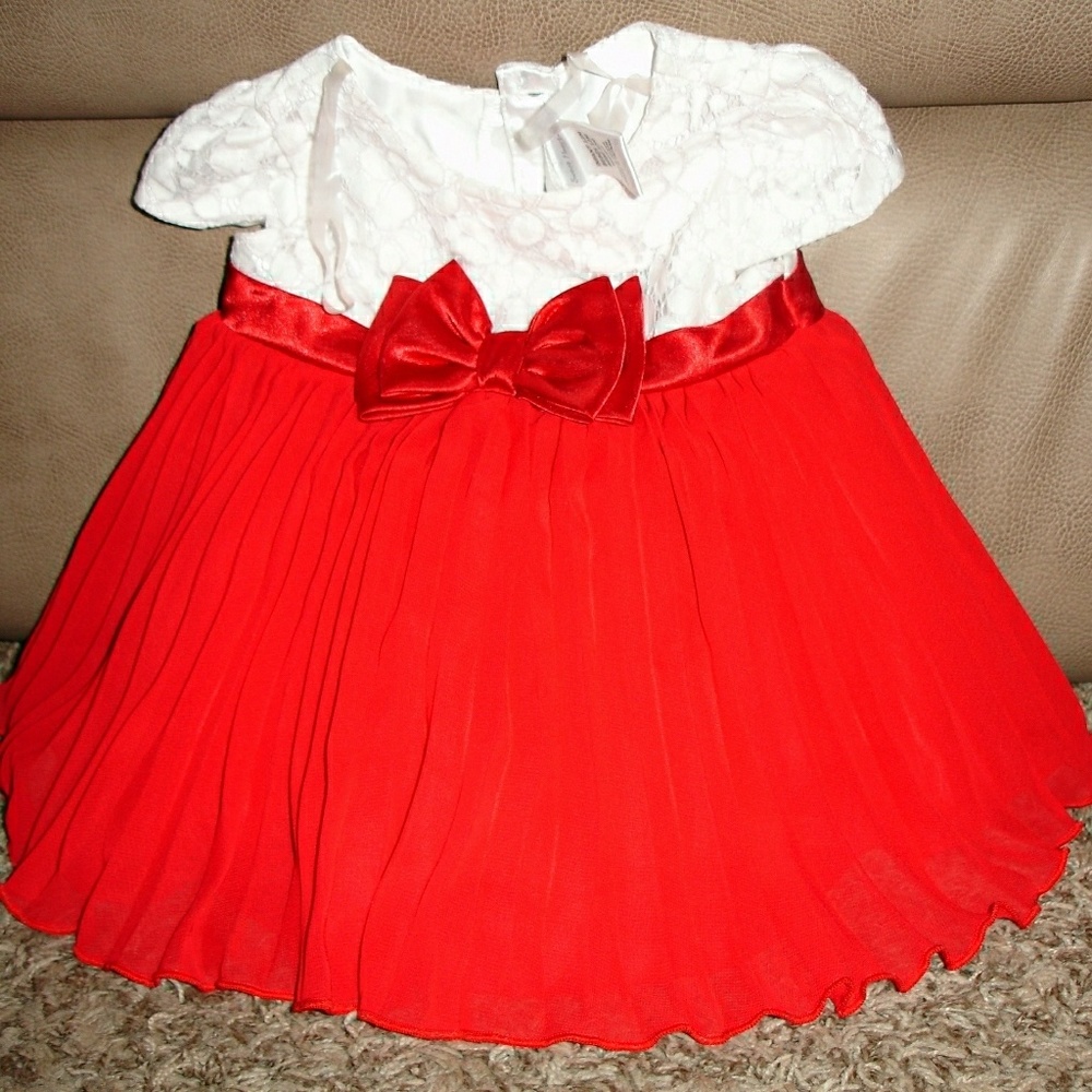 12 months Red & White dresd